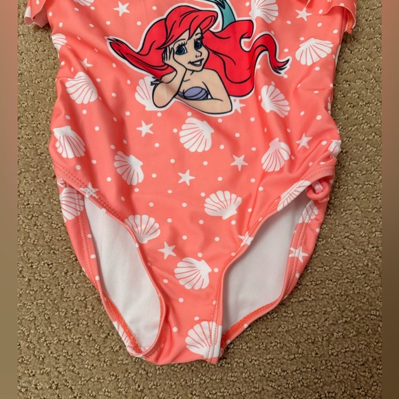 Worn once. Disney Little Mermaid Ariel bathing suit. Size medium - Picture 3 of 6